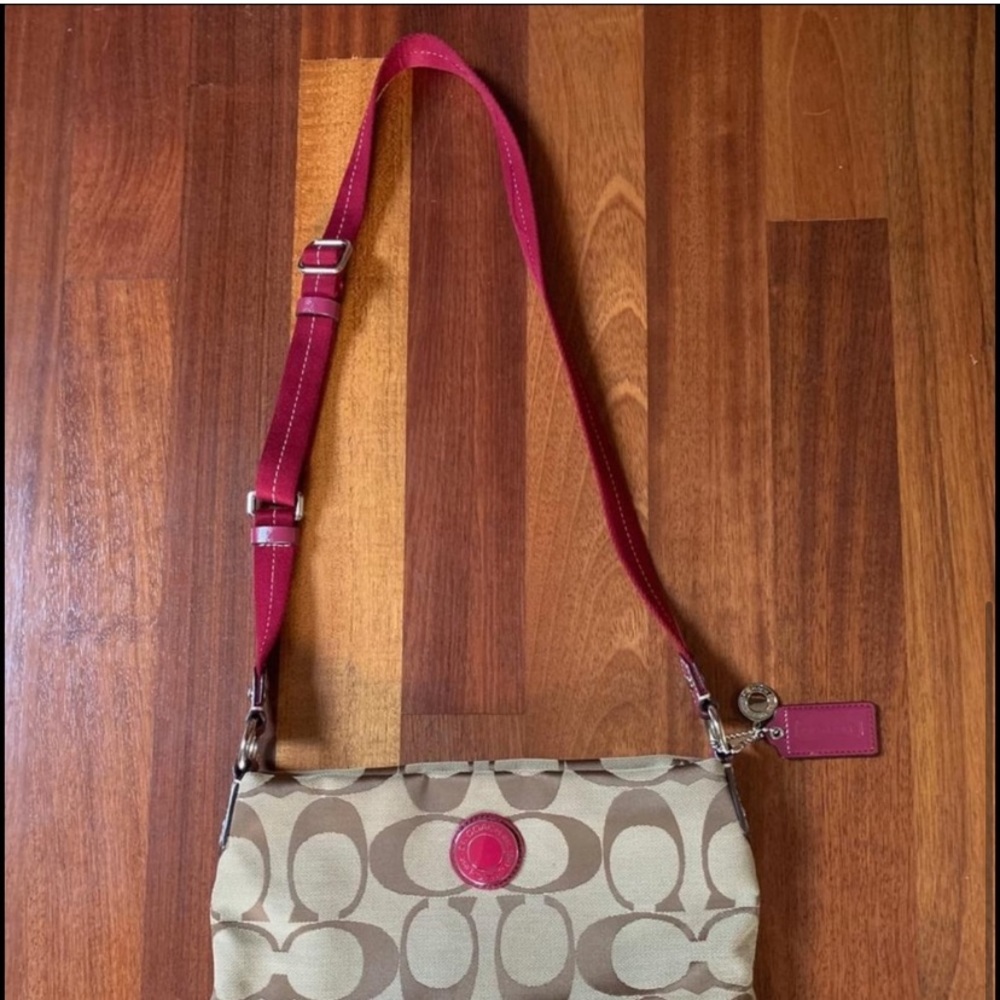 Coach Purse with Raspberry Accents - Picture 3 of 8